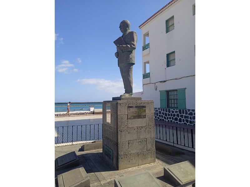 Arrecife-Blas Cabrera